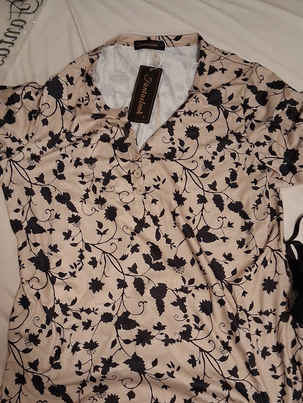Fantashook Beige Floral Button V-Neck Tunic
